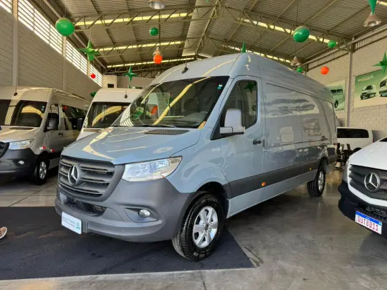 Carro 2.0 CDI DIESEL FURGÃO 417 TA EXTRA LONGO MANUAL