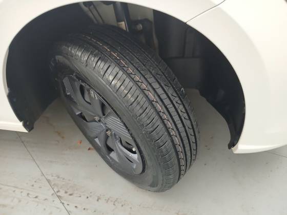 VOLKSWAGEN POLO 1.0 MPI MANUAL — foto 13