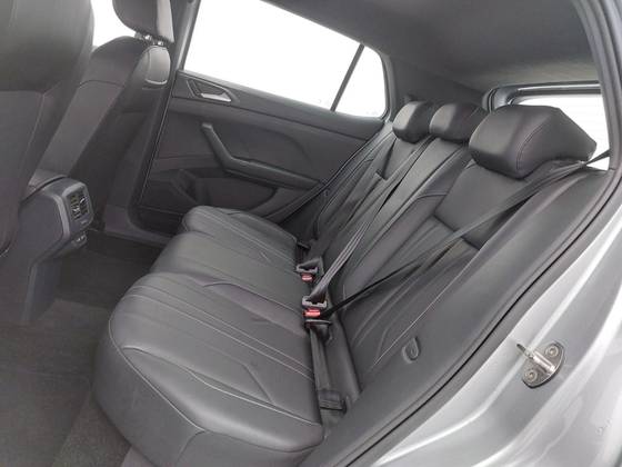 VOLKSWAGEN T-CROSS 1.4 250 TSI TOTAL FLEX HIGHLINE AUTOMÁTICO — foto 17