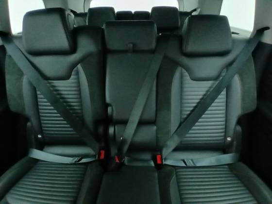 JEEP COMMANDER 1.3 T270 TURBO FLEX LIMITED AT6 — foto 18