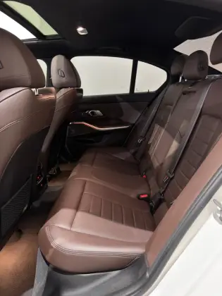 BMW 330e 2.0 16V TURBO HÍBRIDO M SPORT AUTOMÁTICO — foto 10