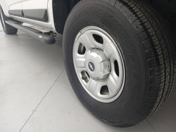 CHEVROLET S10 2.8 16V TURBO DIESEL LS CD 4X4 MANUAL — foto 12
