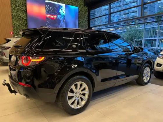LAND ROVER DISCOVERY SPORT 2.0 16V SI4 TURBO FLEX SE 4P AUTOMÁTICO — foto 4