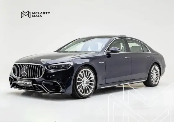 Carro 4.0 V8 TURBO PHEV E PERFORMANCE 4MATIC+ SPEEDSHIFT