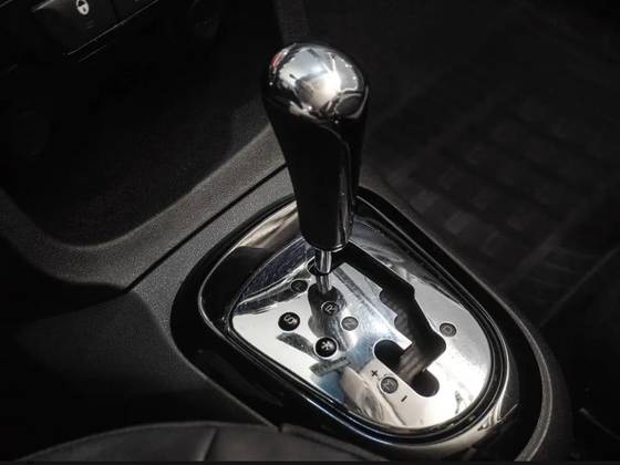CITROËN C3 1.6 TENDANCE 16V FLEX 4P AUTOMÁTICO — foto 5