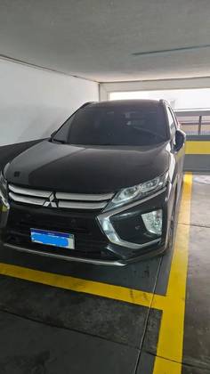 MITSUBISHI ECLIPSE CROSS 1.5 MIVEC TURBO GASOLINA HPE-S AWD CVT — foto 2