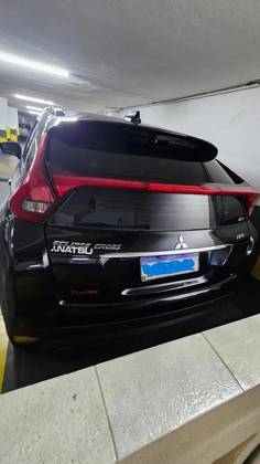 MITSUBISHI ECLIPSE CROSS 1.5 MIVEC TURBO GASOLINA HPE-S AWD CVT — foto 4