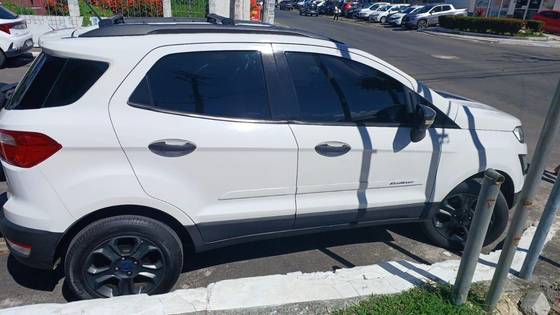 FORD ECOSPORT 1.5 TI-VCT FLEX FREESTYLE AUTOMÁTICO — foto 2