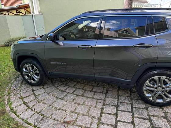 JEEP COMPASS 1.3 T270 TURBO FLEX LONGITUDE AT6 — foto 3
