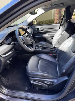JEEP COMPASS 1.3 T270 TURBO FLEX LONGITUDE AT6 — foto 8