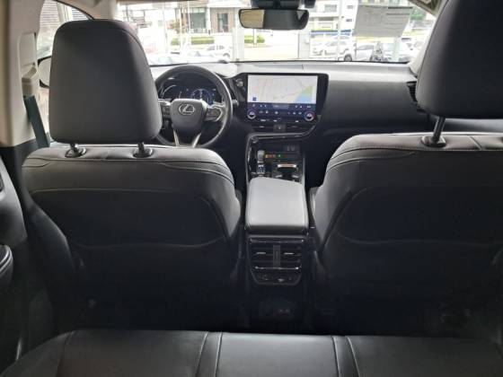 LEXUS NX 350h 2.5 16V VVT-I HYBRID LUXURY CVT AWD — foto 11