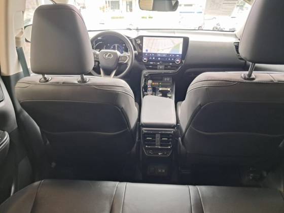 LEXUS NX 350h 2.5 16V VVT-I HYBRID LUXURY CVT AWD — foto 14