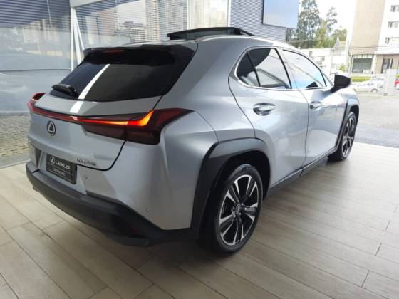 LEXUS UX 250h 2.0 VVT-I HYBRID LUXURY CVT — foto 7