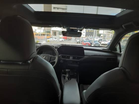LEXUS UX 250h 2.0 VVT-I HYBRID LUXURY CVT — foto 18