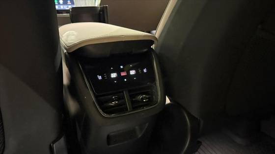 VOLVO EX90 P8 RECHARGE TWIN ELECTRIC PERFORMANCE ULTRA AWD — foto 8
