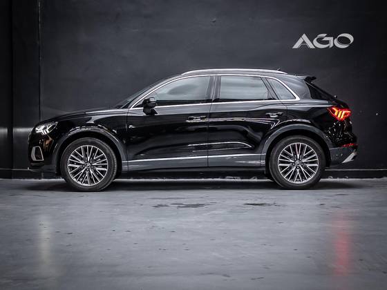 AUDI Q3 2.0 40 TFSI GASOLINA PERFORMANCE QUATTRO TIPTRONIC — foto 5