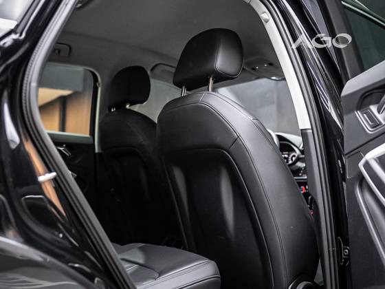 AUDI Q3 2.0 40 TFSI GASOLINA PERFORMANCE QUATTRO TIPTRONIC — foto 14
