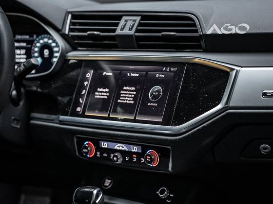 AUDI Q3 2.0 40 TFSI GASOLINA PERFORMANCE QUATTRO TIPTRONIC — foto 16