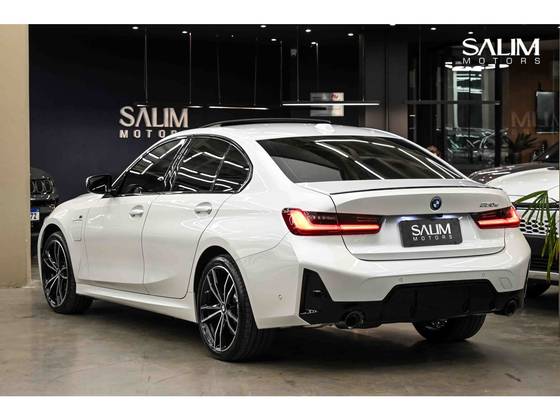 BMW 330e 2.0 16V TURBO HÍBRIDO M SPORT AUTOMÁTICO — foto 4