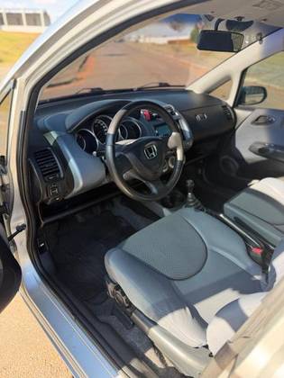 HONDA FIT 1.4 LX 8V FLEX 4P MANUAL — foto 12
