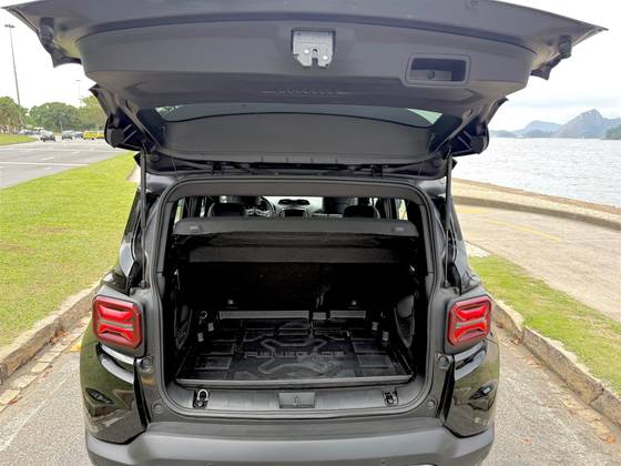JEEP RENEGADE 1.3 T270 TURBO FLEX S 4X4 AT9 — foto 7