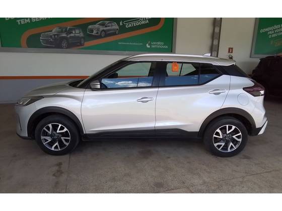 NISSAN KICKS 1.6 16V FLEXSTART SENSE XTRONIC — foto 4