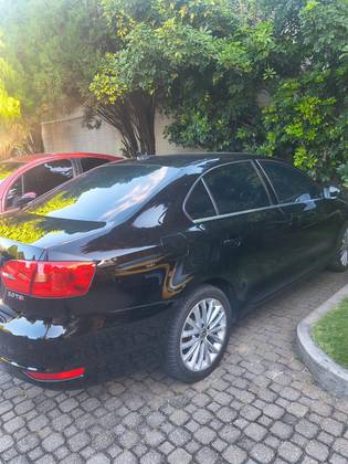 VOLKSWAGEN JETTA 2.0 TSI HIGHLINE 211CV GASOLINA 4P TIPTRONIC — foto 1