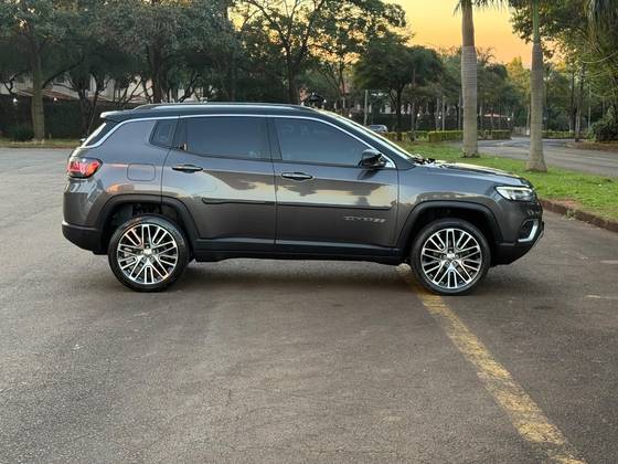 JEEP COMPASS 2.0 TD350 TURBO DIESEL LIMITED AT9 — foto 3