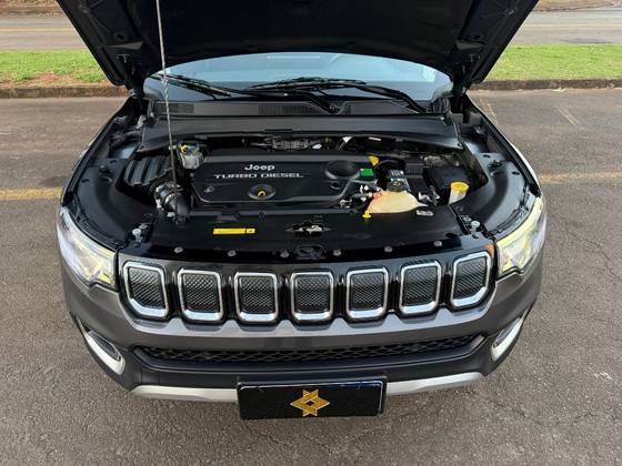 JEEP COMPASS 2.0 TD350 TURBO DIESEL LIMITED AT9 — foto 14