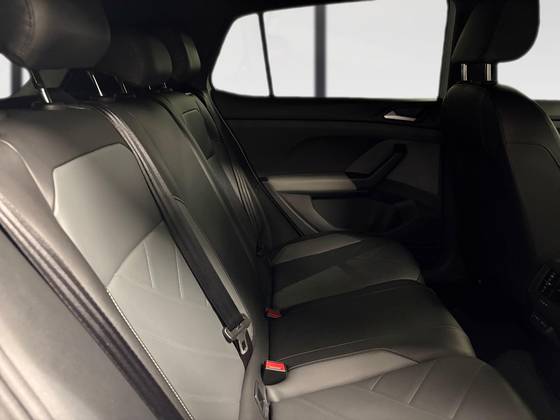 VOLKSWAGEN T-CROSS 1.0 200 TSI TOTAL FLEX COMFORTLINE AUTOMÁTICO — foto 11