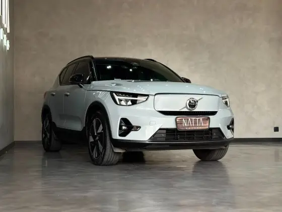 VOLVO XC40 P6 RECHARGE ELECTRIC PLUS — foto 2