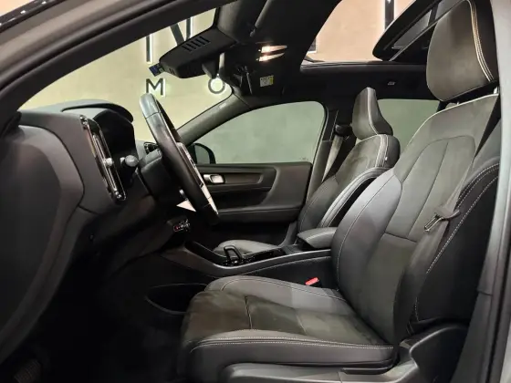 VOLVO XC40 P6 RECHARGE ELECTRIC PLUS — foto 9