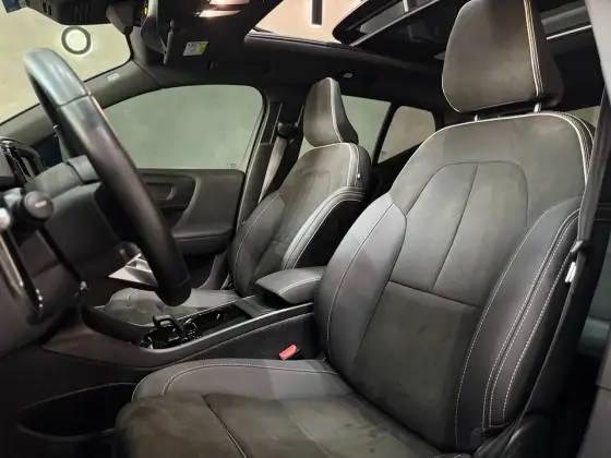 VOLVO XC40 P6 RECHARGE ELECTRIC PLUS — foto 10