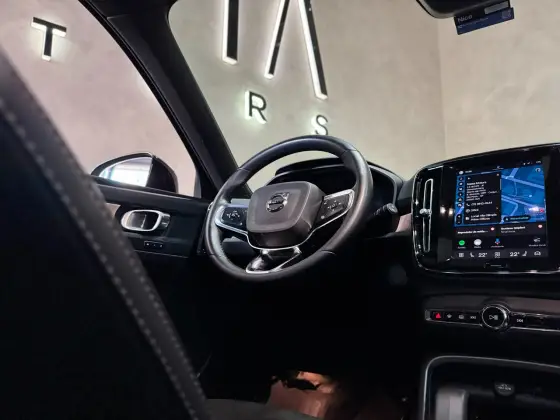 VOLVO XC40 P6 RECHARGE ELECTRIC PLUS — foto 14