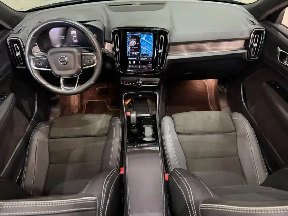 VOLVO XC40 P6 RECHARGE ELECTRIC PLUS — foto 15