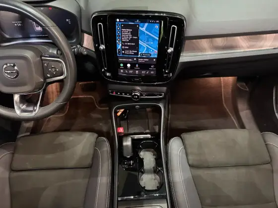 VOLVO XC40 P6 RECHARGE ELECTRIC PLUS — foto 16
