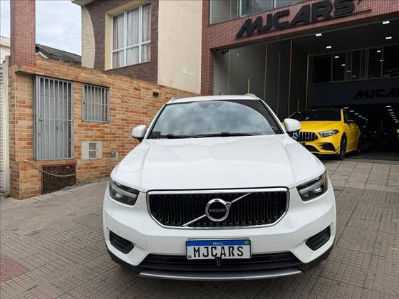 VOLVO XC40 2.0 T4 GASOLINA MOMENTUM GEARTRONIC — foto 2