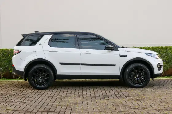 LAND ROVER DISCOVERY SPORT 2.0 16V TD4 TURBO DIESEL SE 4P AUTOMÁTICO — foto 4