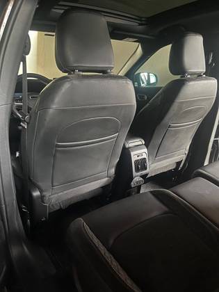 JEEP COMMANDER 2.0 HURRICANE 4 TURBO GASOLINA BLACKHAWK AT9 — foto 10