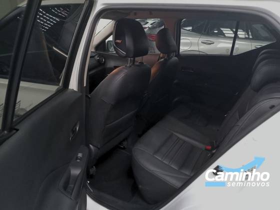 NISSAN KICKS 1.6 16V FLEXSTART EXCLUSIVE XTRONIC — foto 5
