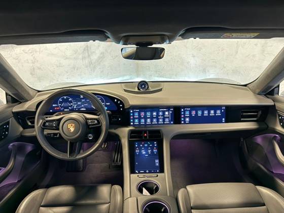 PORSCHE TAYCAN 4S CROSS TURISMO ELÉTRICO — foto 17