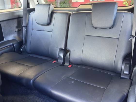 TOYOTA HILUX SW4 2.8 D-4D TURBO DIESEL SRX 7L 4X4 AUTOMÁTICO — foto 17