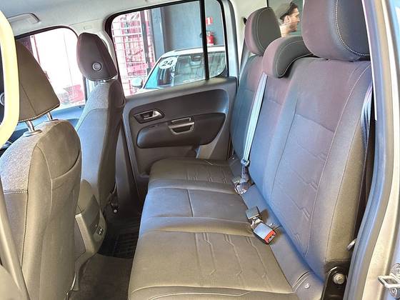 VOLKSWAGEN AMAROK 3.0 V6 TDI DIESEL COMFORTLINE CD 4MOTION AUTOMÁTICO — foto 9