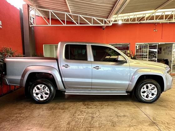 VOLKSWAGEN AMAROK 3.0 V6 TDI DIESEL COMFORTLINE CD 4MOTION AUTOMÁTICO — foto 15