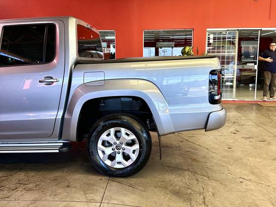 VOLKSWAGEN AMAROK 3.0 V6 TDI DIESEL COMFORTLINE CD 4MOTION AUTOMÁTICO — foto 16