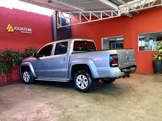 VOLKSWAGEN AMAROK 3.0 V6 TDI DIESEL COMFORTLINE CD 4MOTION AUTOMÁTICO — foto 17