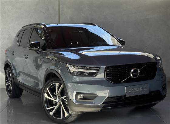 VOLVO XC40 1.5 T5 RECHARGE R-DESIGN GEARTRONIC VOLVO XC40 1.5 T5 RECHARGE R-DESIGN GEARTRONIC