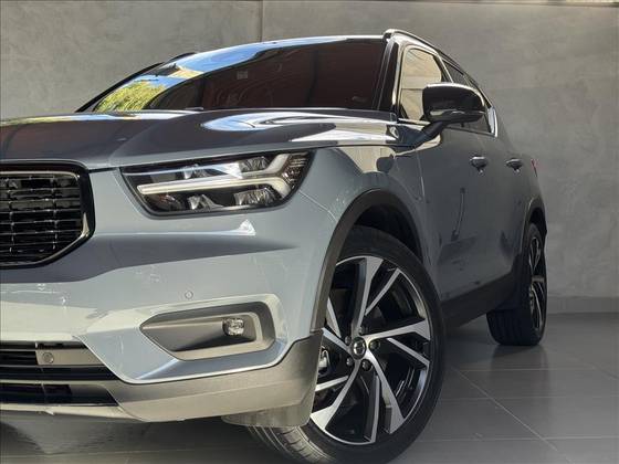 VOLVO XC40 1.5 T5 RECHARGE R-DESIGN GEARTRONIC — foto 3
