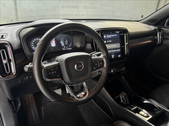 VOLVO XC40 1.5 T5 RECHARGE R-DESIGN GEARTRONIC — foto 5