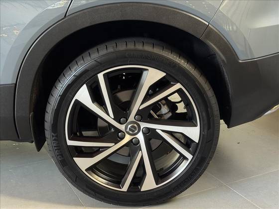 VOLVO XC40 1.5 T5 RECHARGE R-DESIGN GEARTRONIC — foto 17